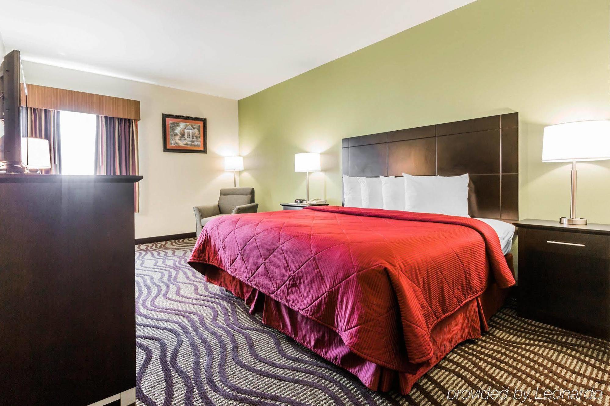 Quality Inn & Suites North Монтгомері Екстер'єр фото
